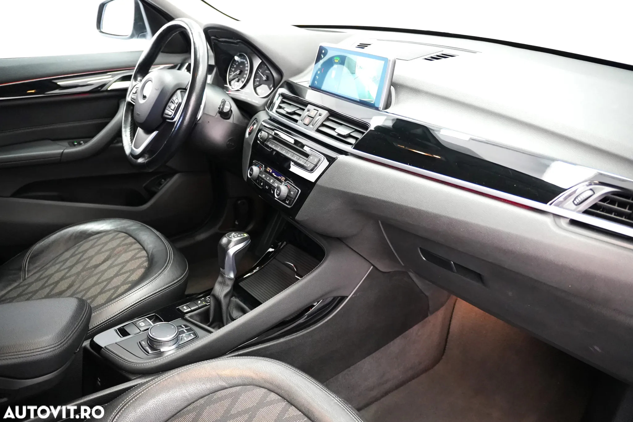 BMW X1 xDrive25d AT Sport Line - 10