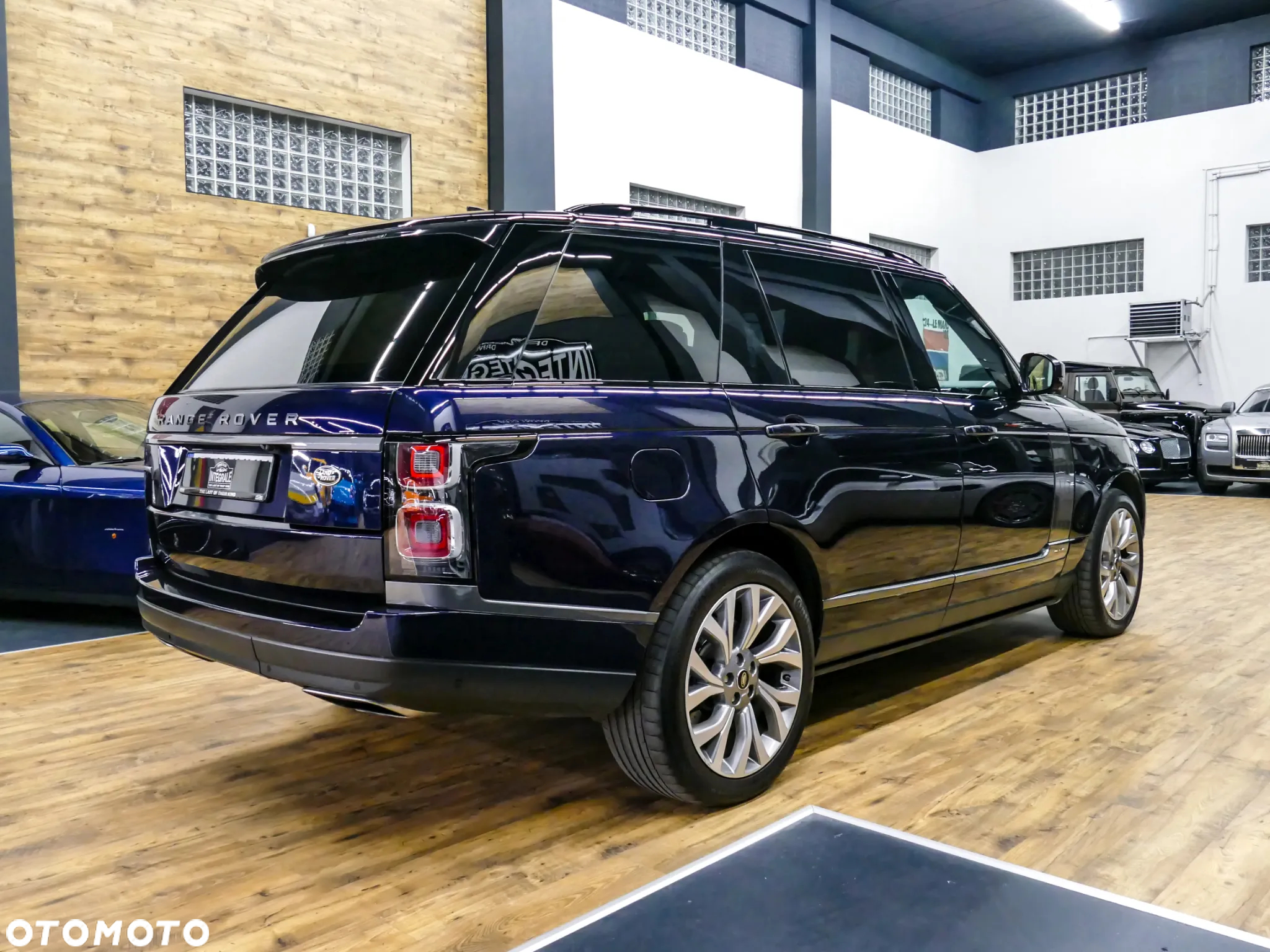 Land Rover Range Rover 5.0 V8 S/C LWB SV AB - 4