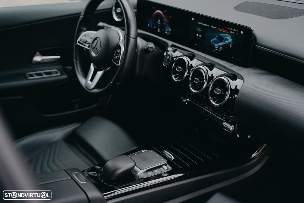 Mercedes-Benz A 250 e Style Plus - 22