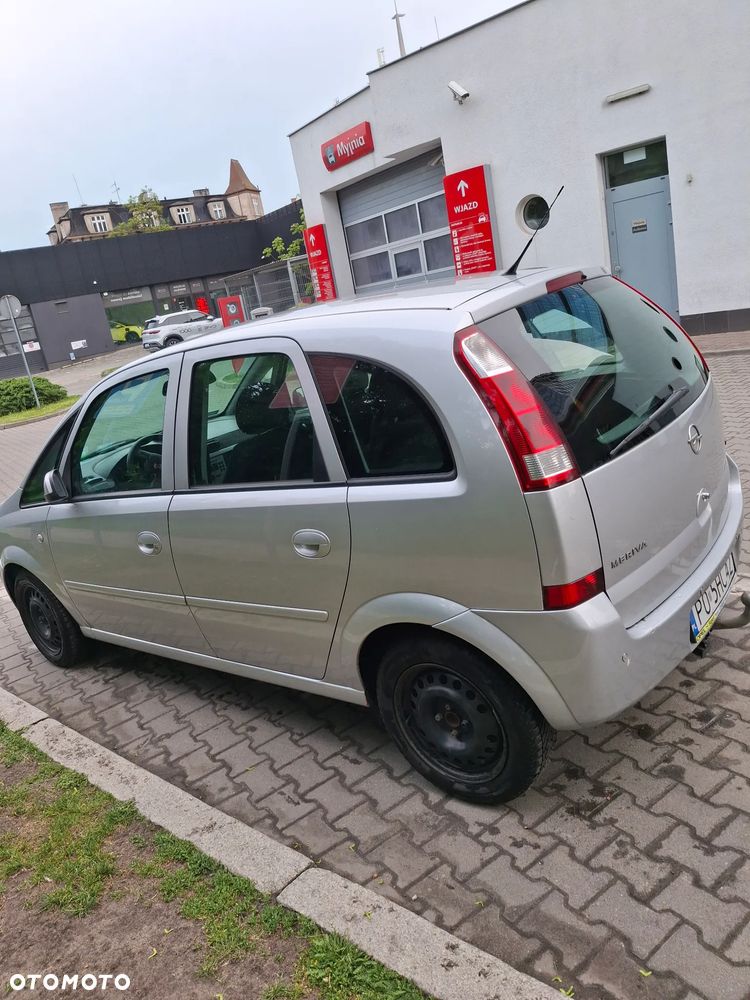 Opel Meriva 1.6 16V Cosmo - 4