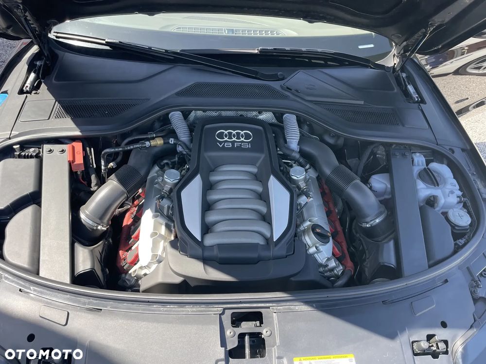 Audi A8 4.2 FSI L Quattro - 32
