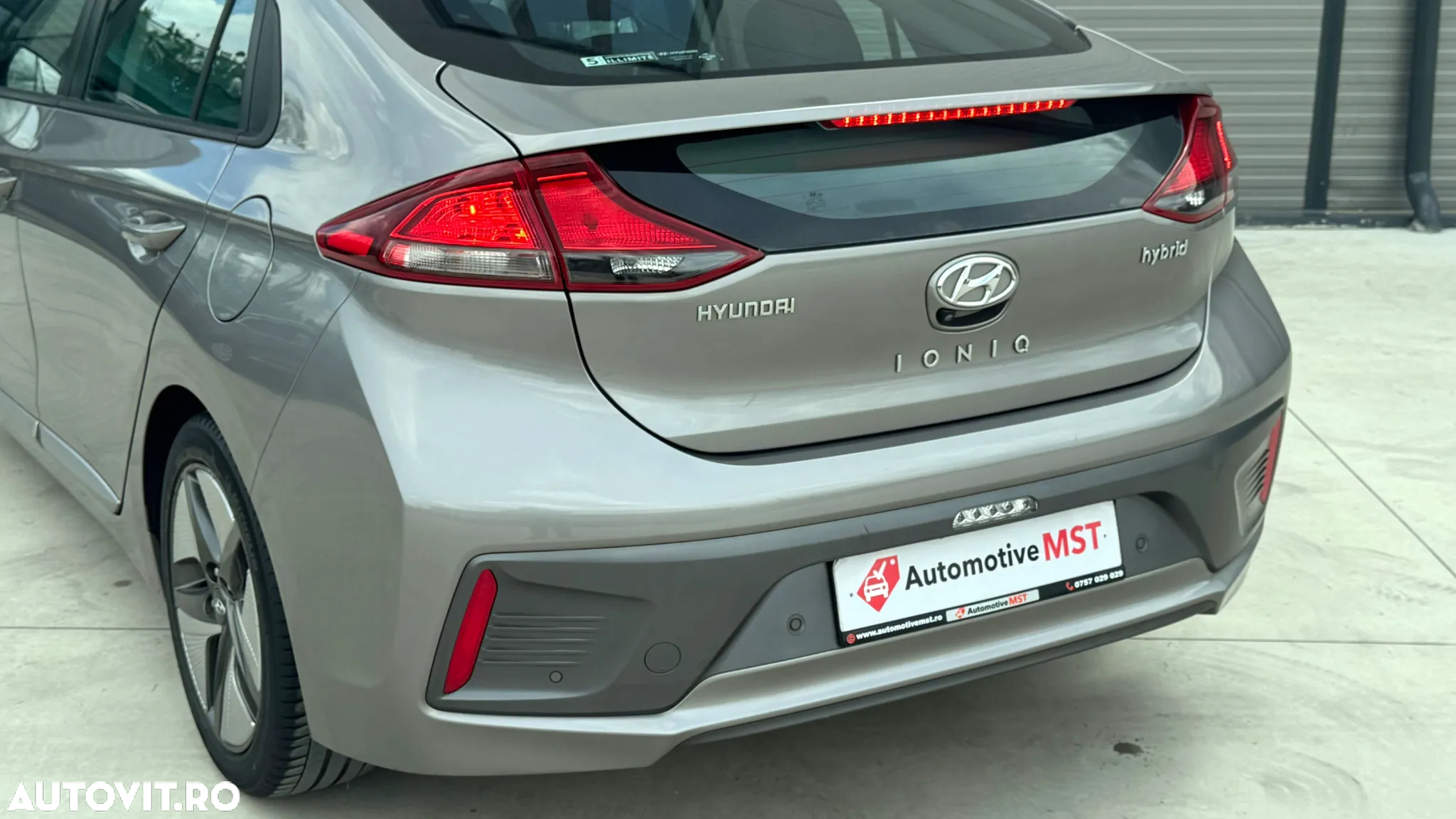 Hyundai IONIQ Hybrid 1.6 GDI Advantage - 26
