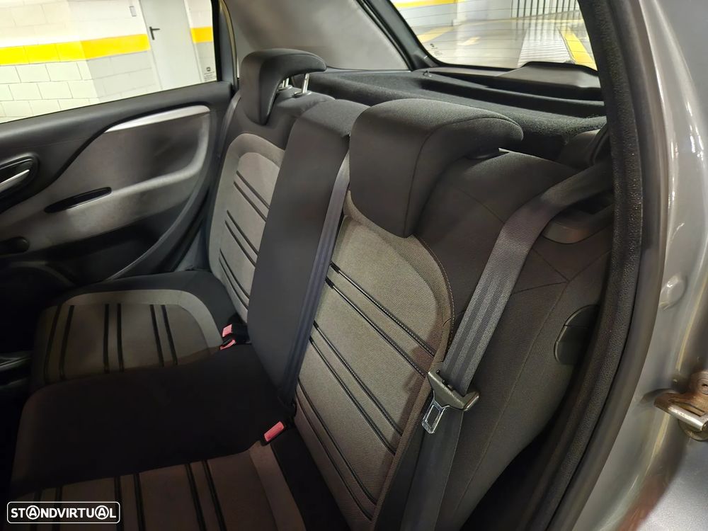 Fiat Punto Evo 1.2 Active - 16