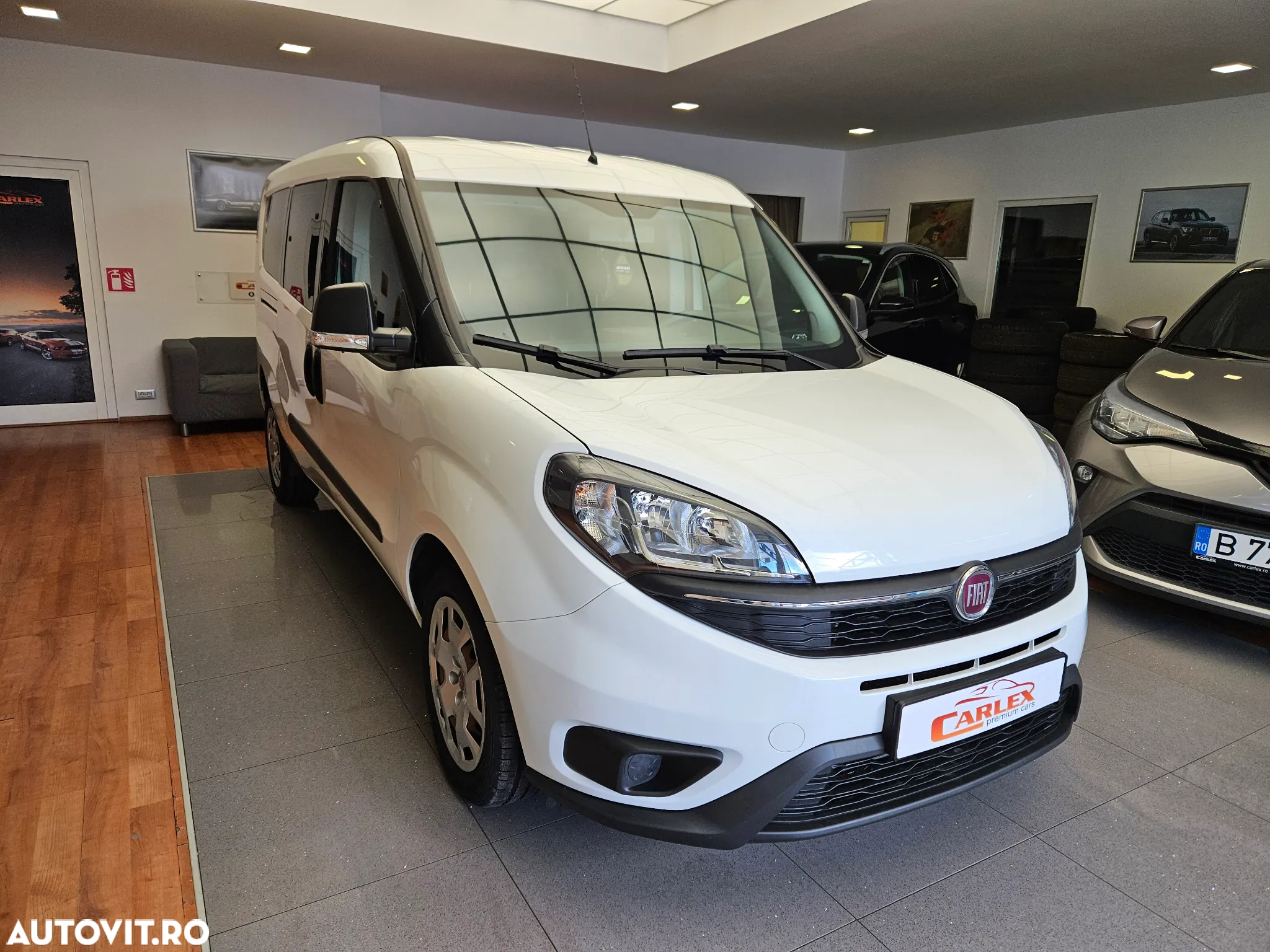 Fiat Doblo Combi 1.6 Mjet 105 CP Maxi Confort - 4