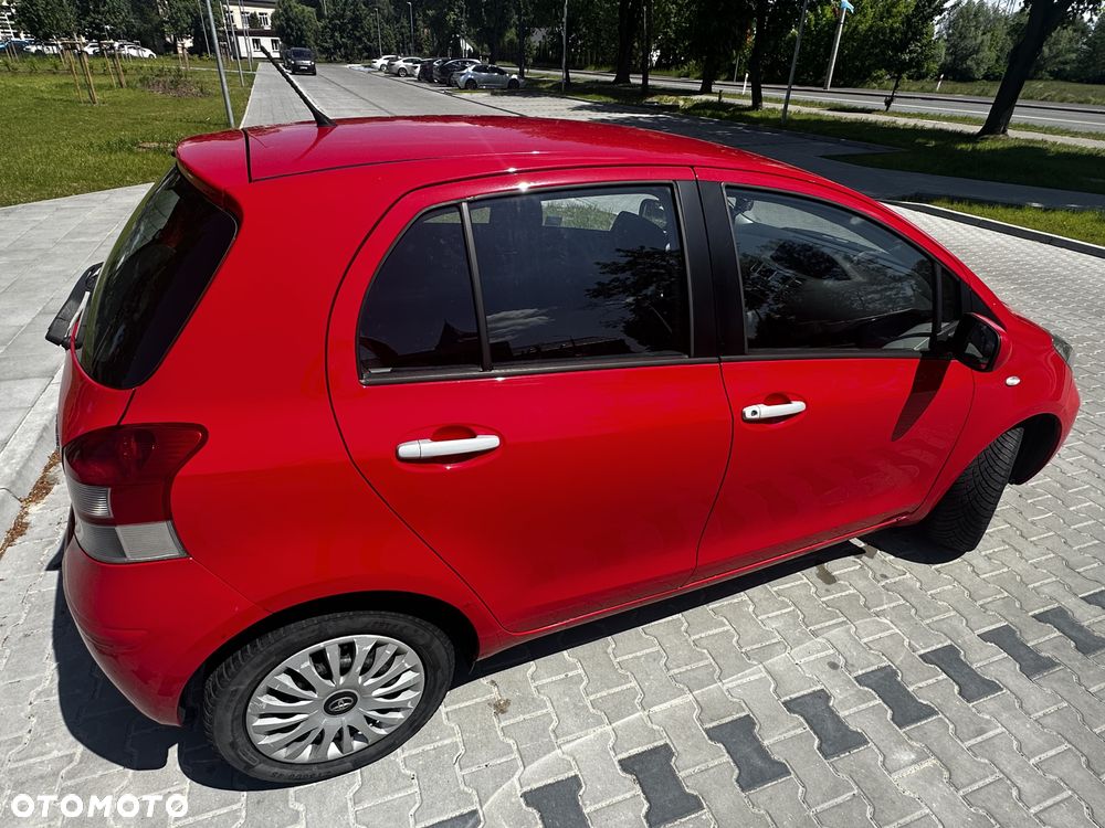 Toyota Yaris 1.33 Luna - 10