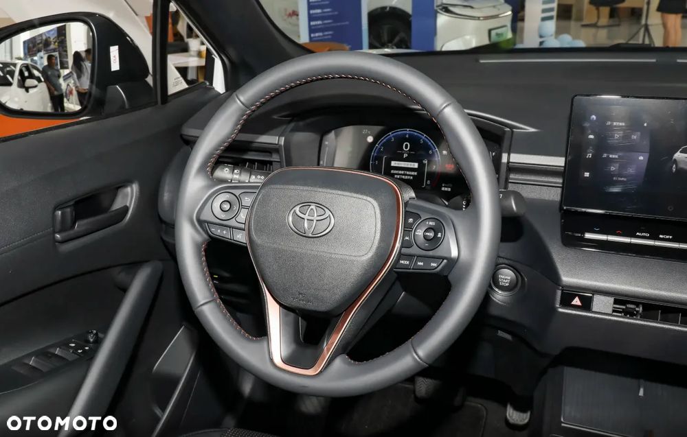 Toyota Corolla Cross - 8