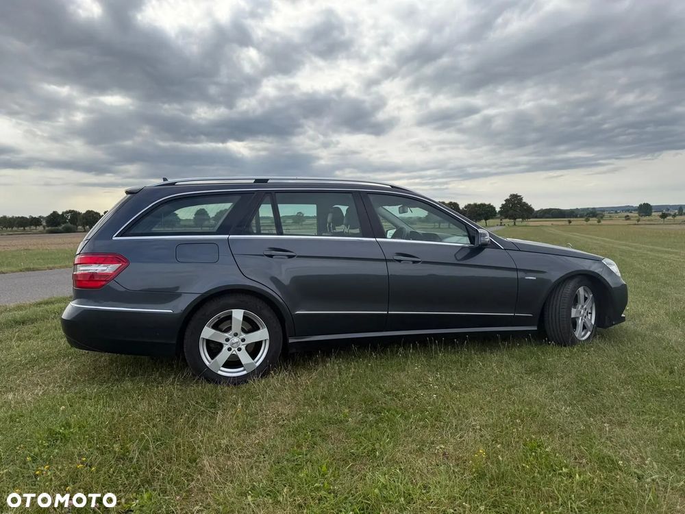 Mercedes-Benz Klasa E 350 CDI BlueEff Avantgarde - 6
