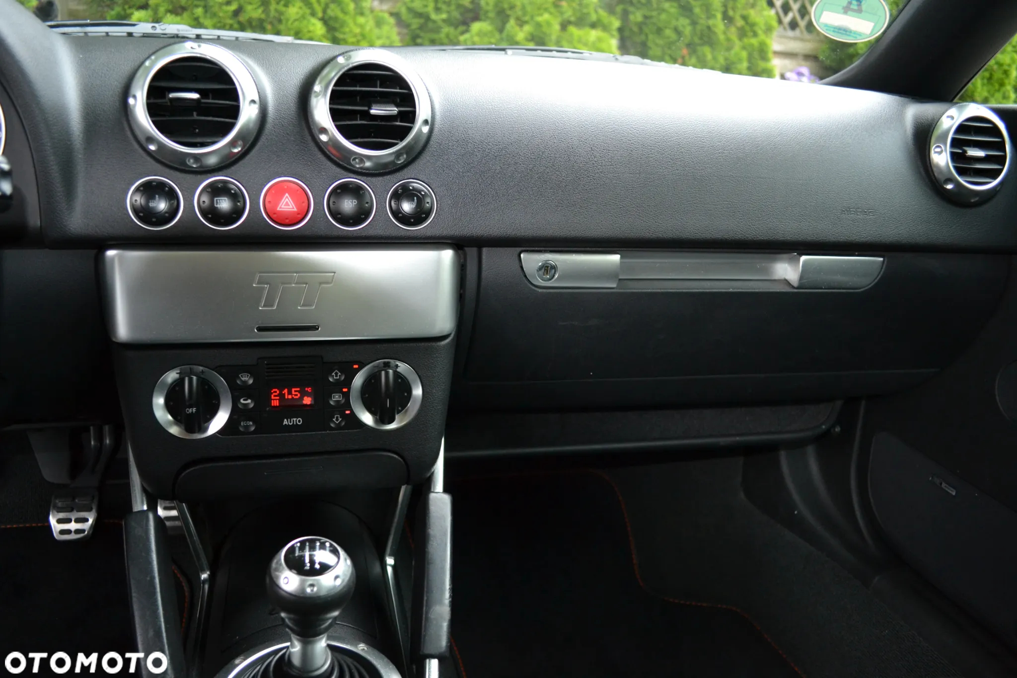 Audi TT Coupe 1.8T - 31