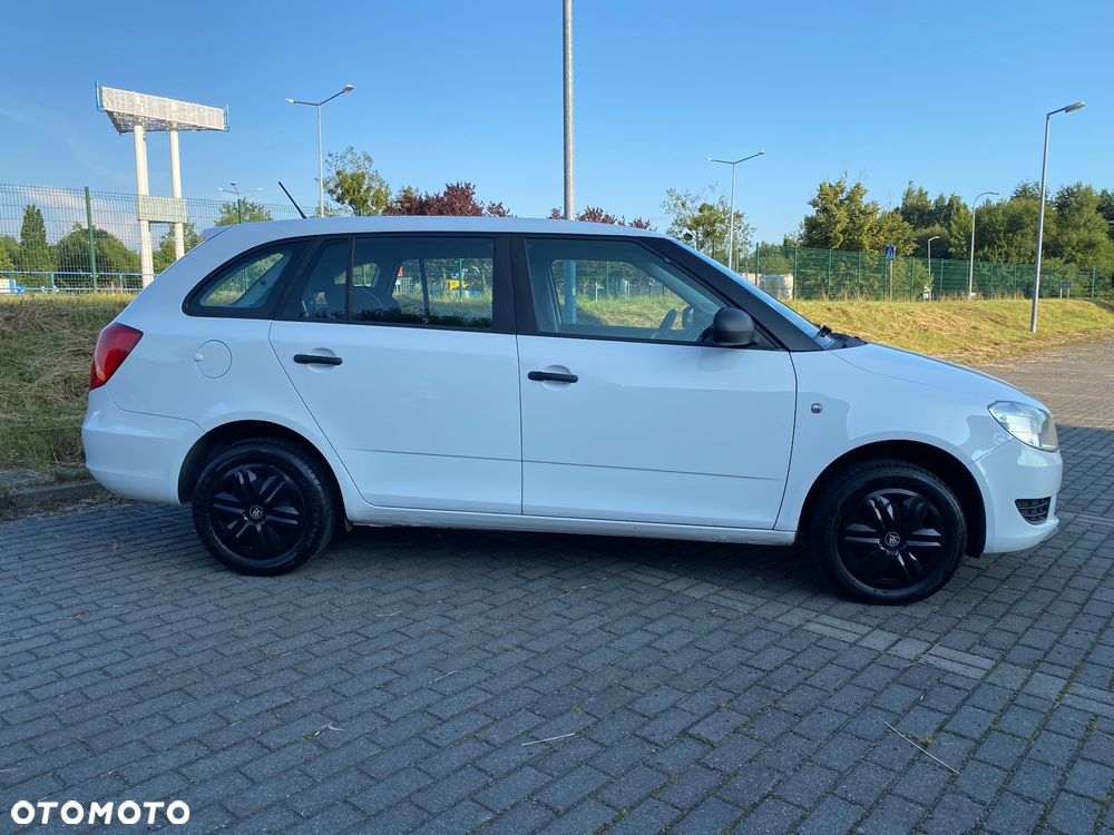 Skoda Fabia 1.4 16V Active - 4