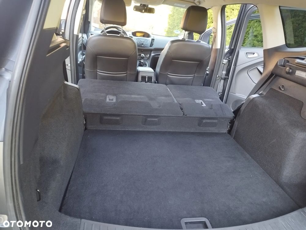 Ford Kuga 2.0 TDCi 4WD Titanium - 17