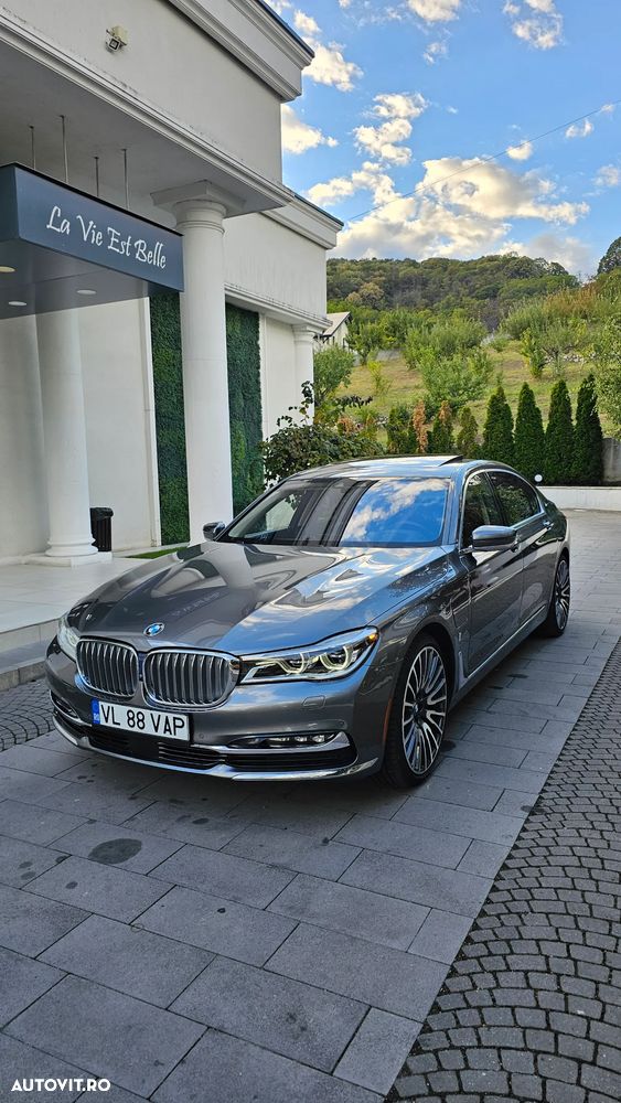 BMW Seria 7 740Le xDrive iPerformance - 14