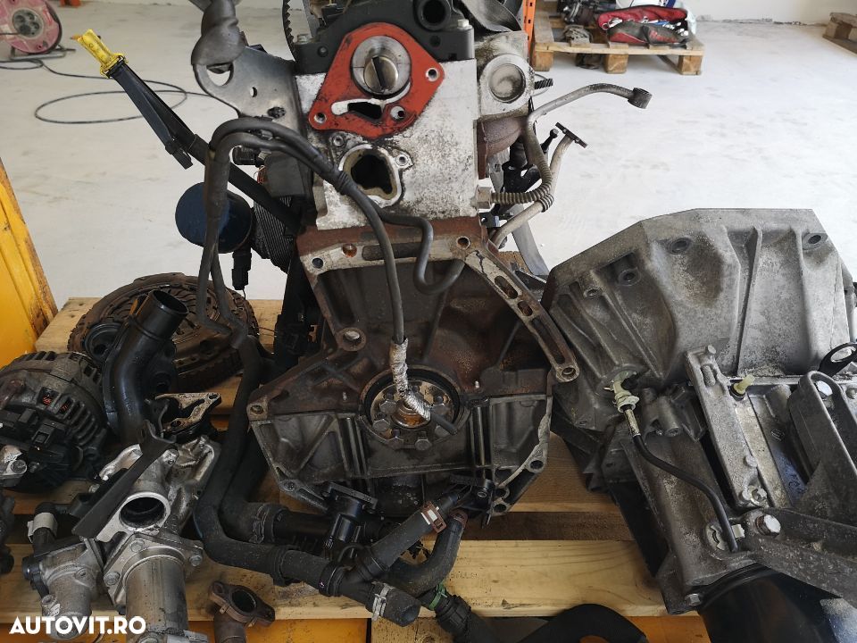 Motor 1.5 dci K9K euro 4 Renault Clio Megane Scenic Dacia 113000 km Foarte bun! - 3