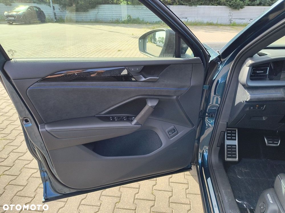 Volkswagen Tayron 2.0 TDI SCR 4Mot R-Line Plus DSG - 18