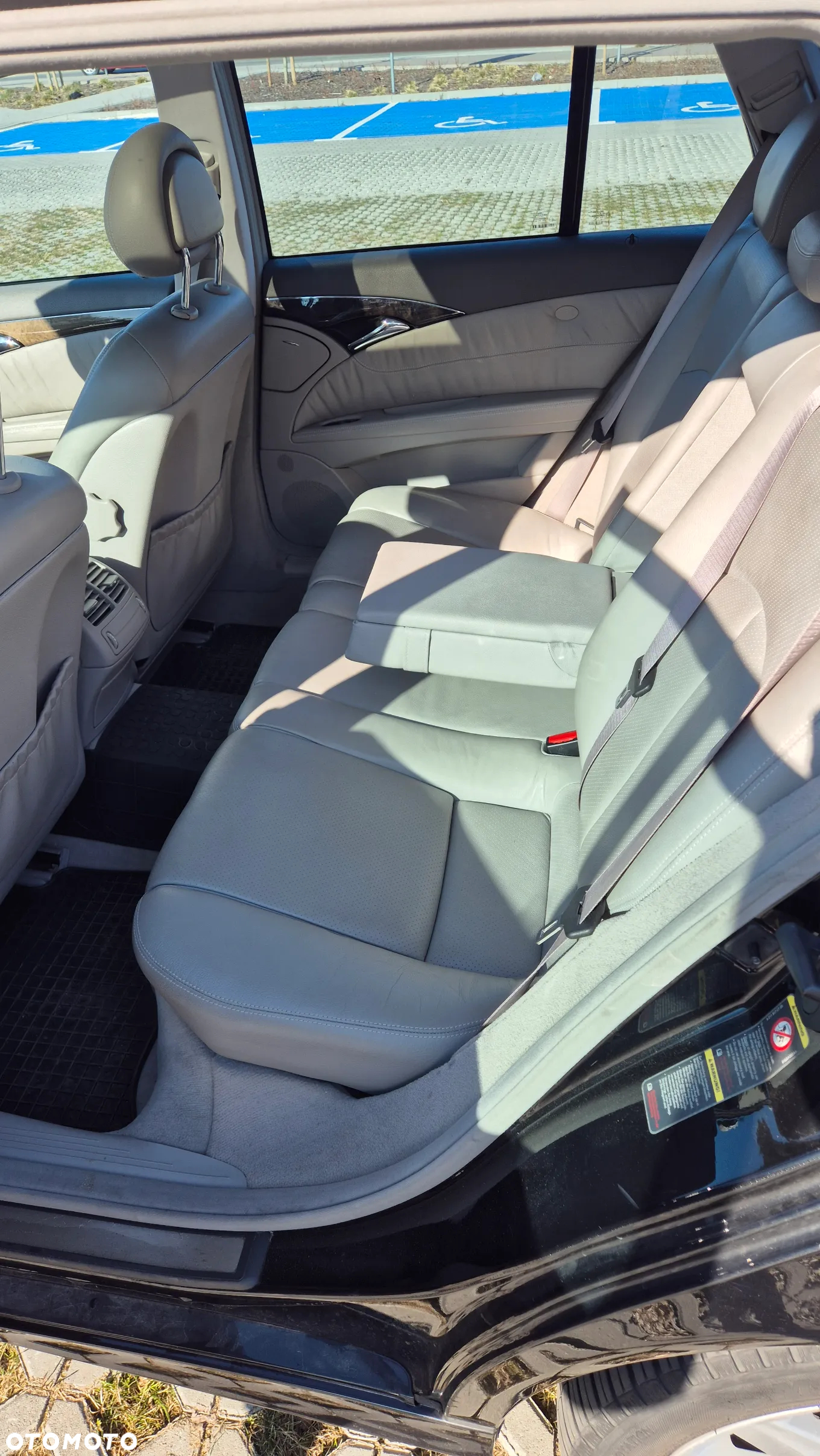 Mercedes-Benz Klasa E 200 T Kompressor Automatik Avantgarde - 10