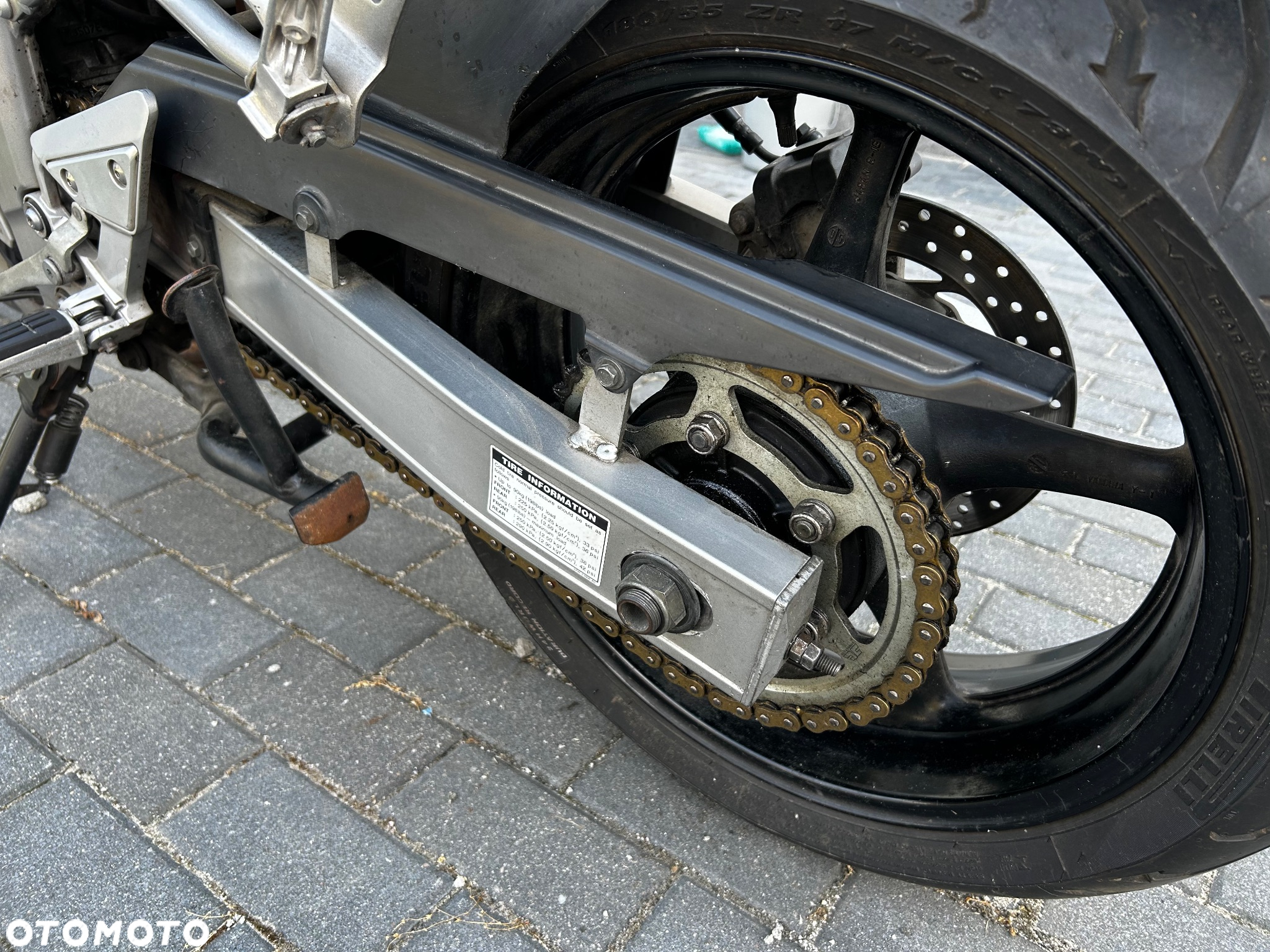 Yamaha FZ6 - 9