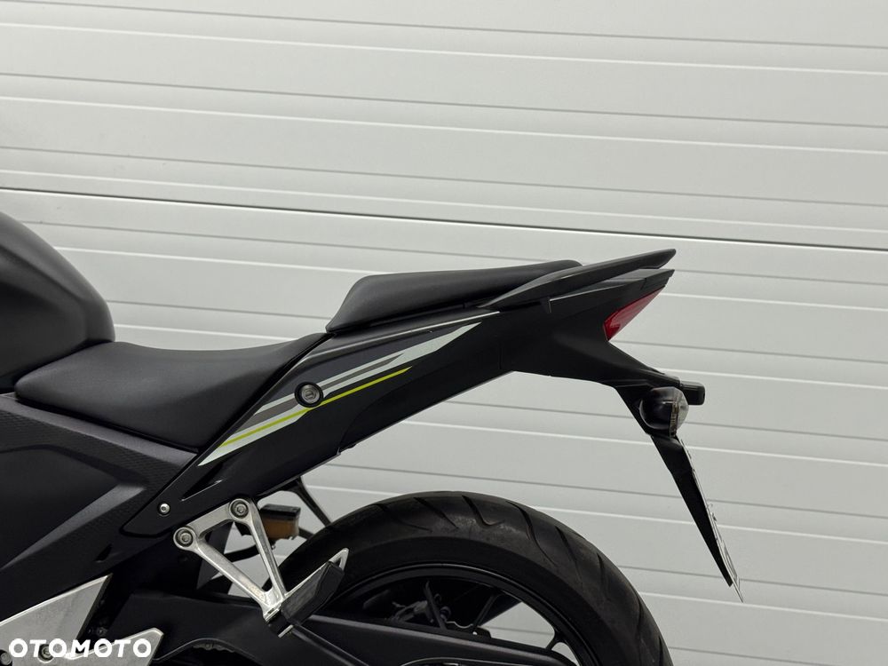 Honda CB - 15