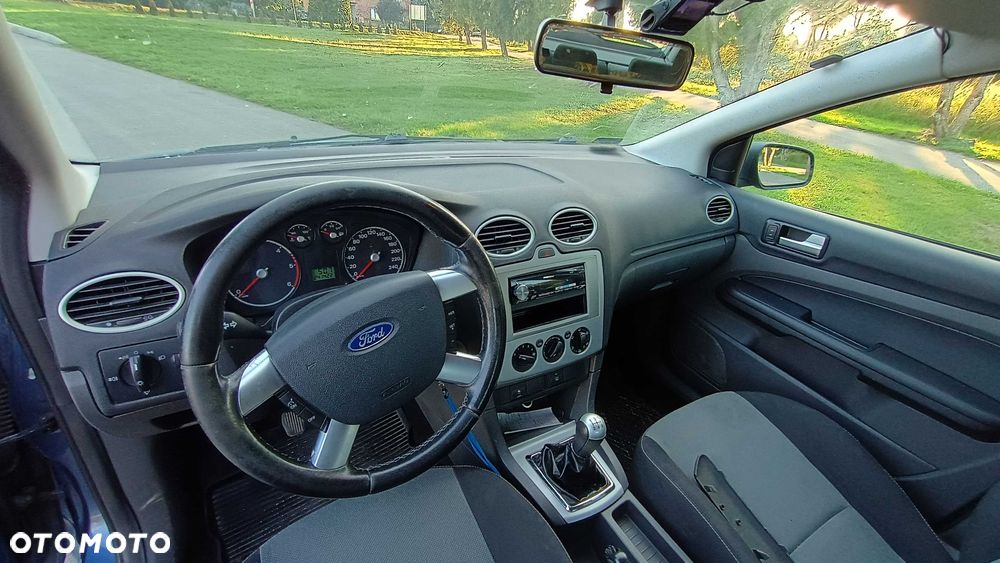 Ford Focus - 8