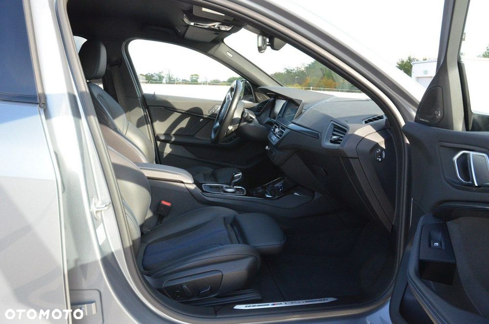 BMW Seria 1 M135i xDrive - 26