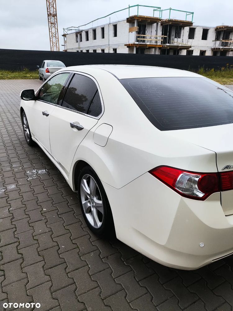 Honda Accord 2.0 Lifestyle - 4