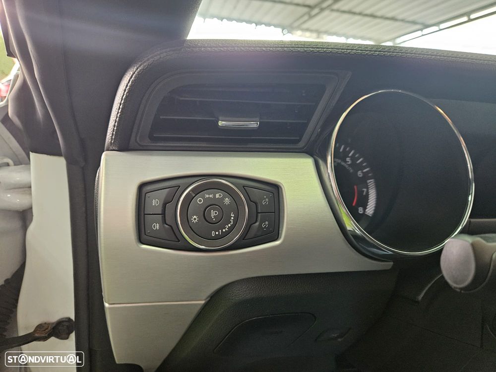 Ford Mustang 2.3 Eco Boost - 17