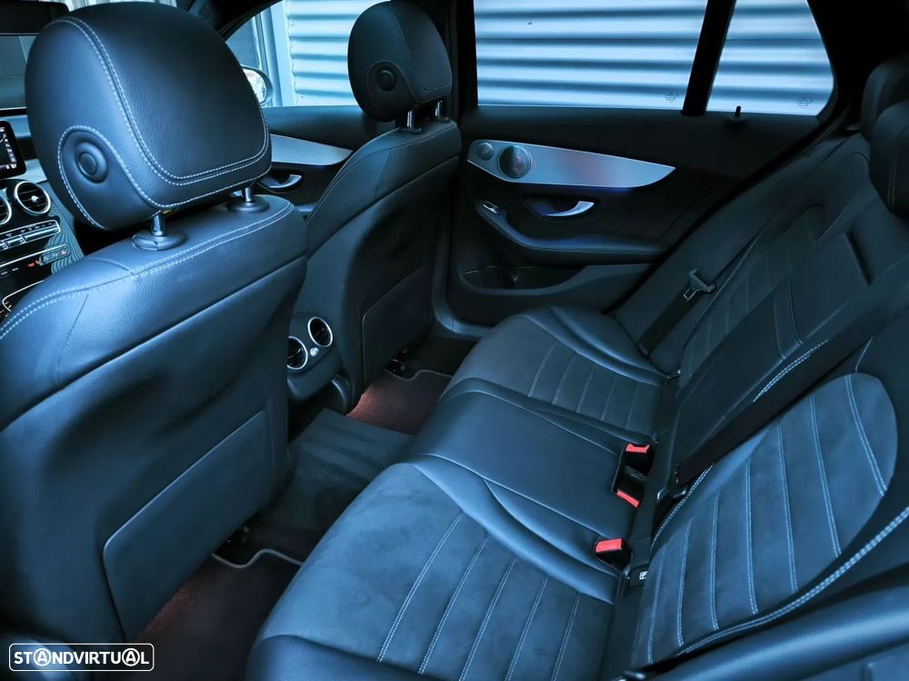 Mercedes-Benz C 300 de AMG Line - 31