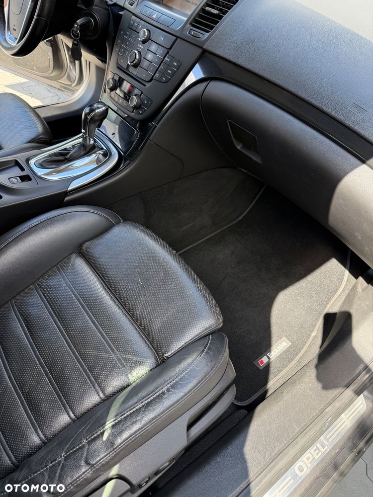 Opel Insignia 2.0 T Cosmo - 16