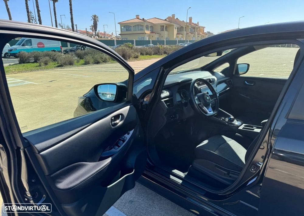 Nissan Leaf Acenta - 16