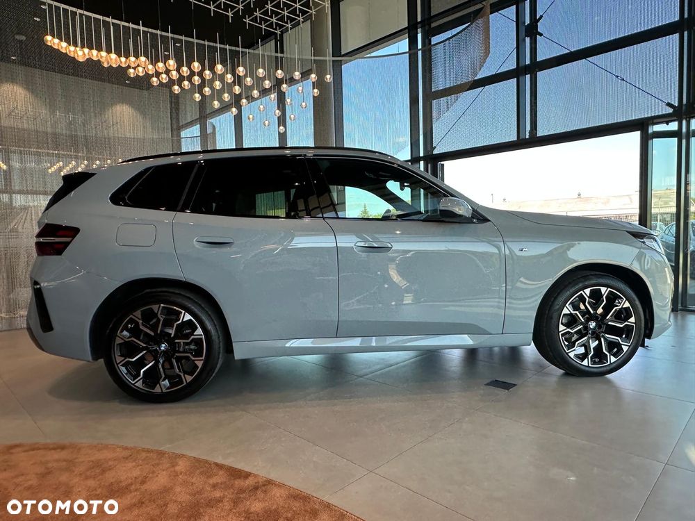 BMW X3 20 xDrive - 8