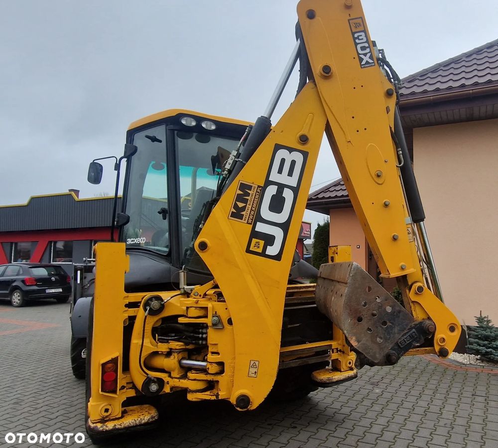 JCB 3cx - 4