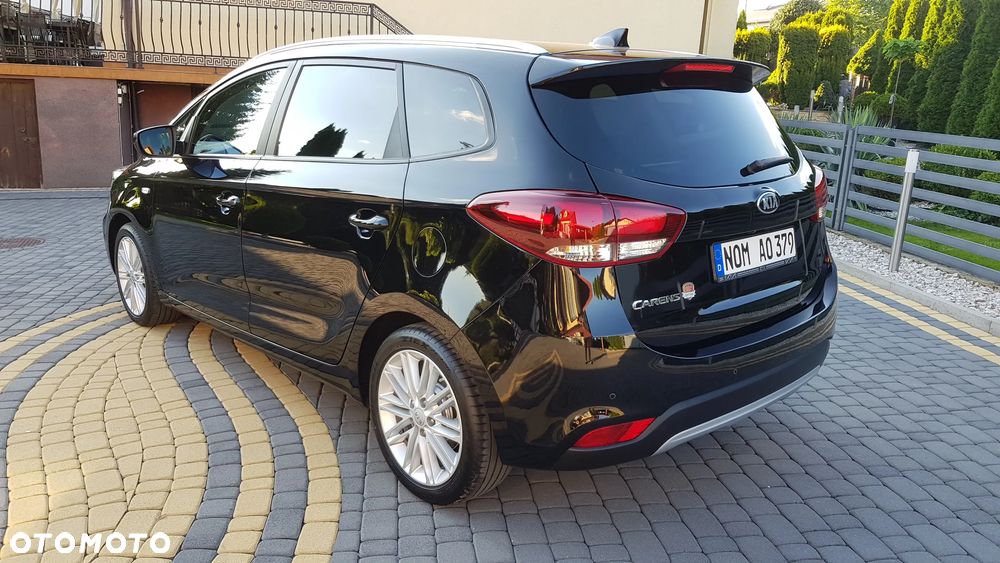 Kia Carens 1.6 GDI Dream Team Edition - 7