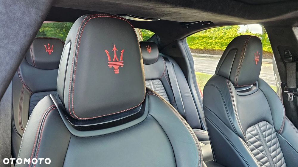 Maserati Ghibli - 26