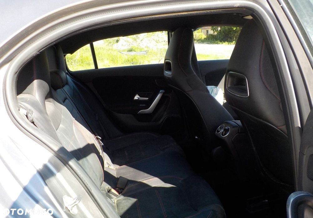 Mercedes-Benz Klasa A 200 AMG Line 7G-DCT - 19