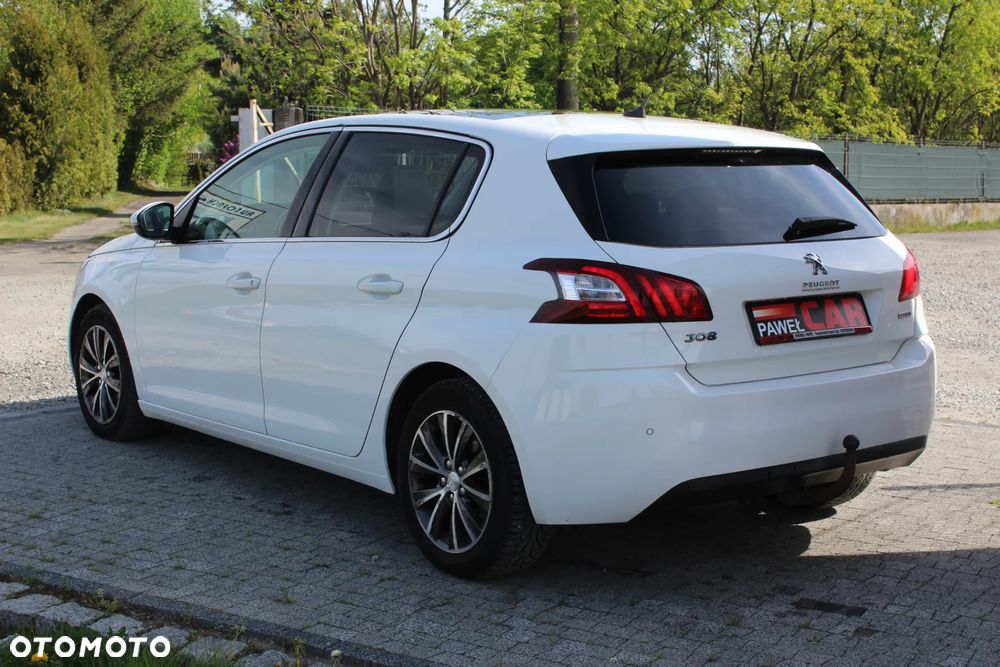 Peugeot 308 2.0 Blue HDi Allure S&S - 6