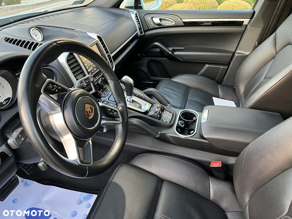 Porsche Cayenne Diesel - 10