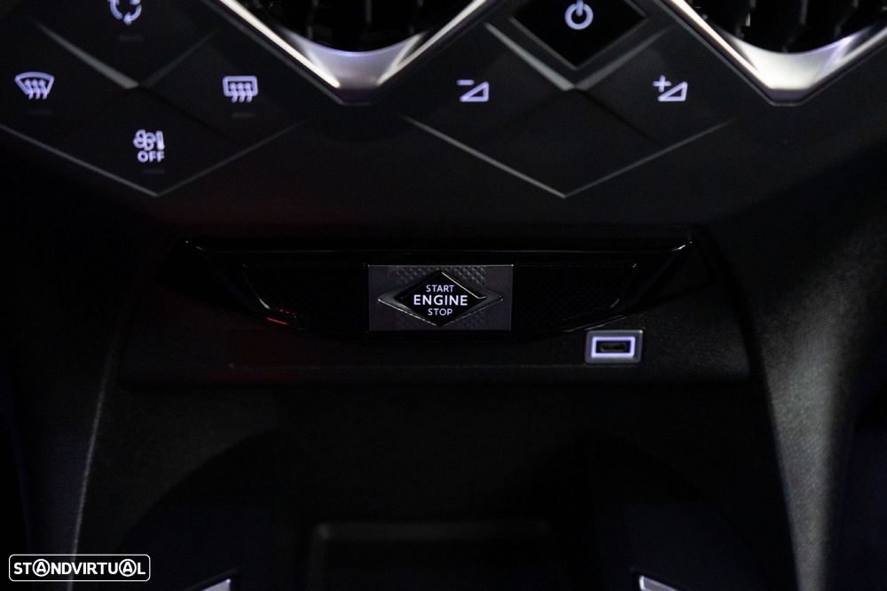 DS DS3 1.2 PureTech Performance Line - 24