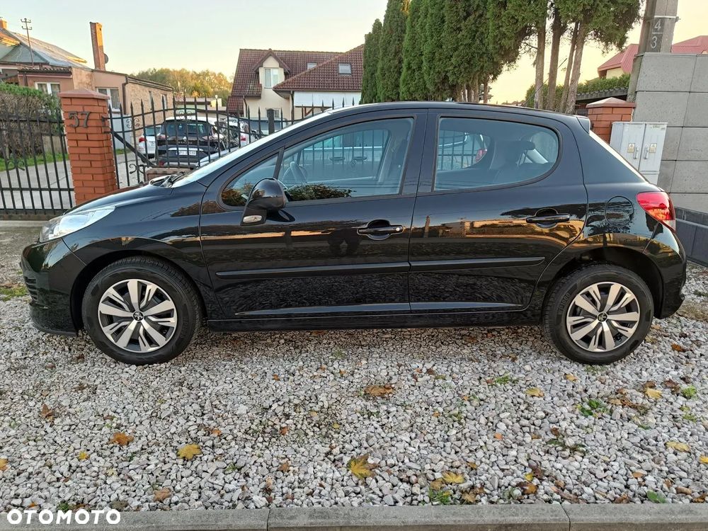 Peugeot 207 - 4