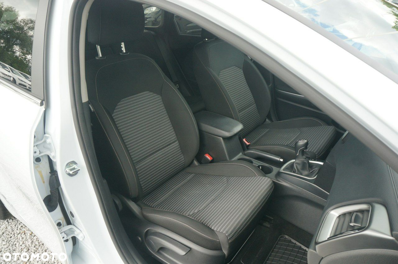 Kia Ceed 1.5 T-GDI M - 28