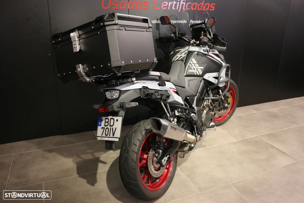 Suzuki v-strom - 11