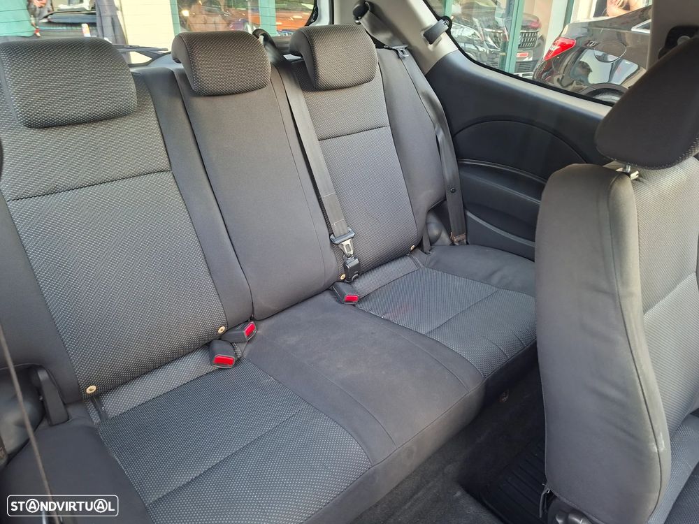 Chevrolet Aveo 1.2 LS - 18