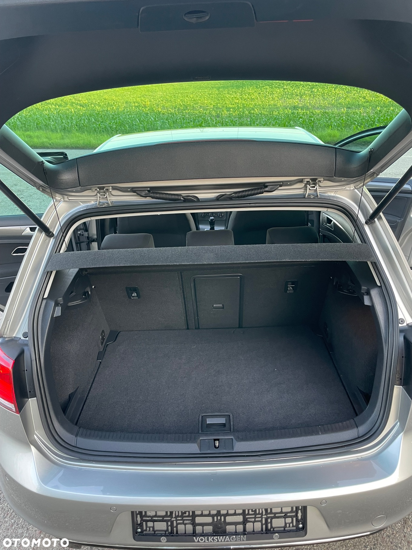 Volkswagen Golf VI 1.6 TDI Highline - 28