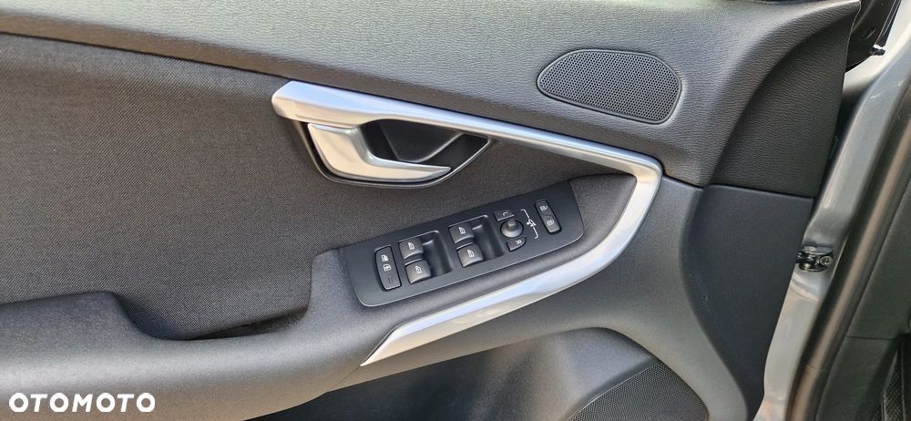 Volvo V40 - 14