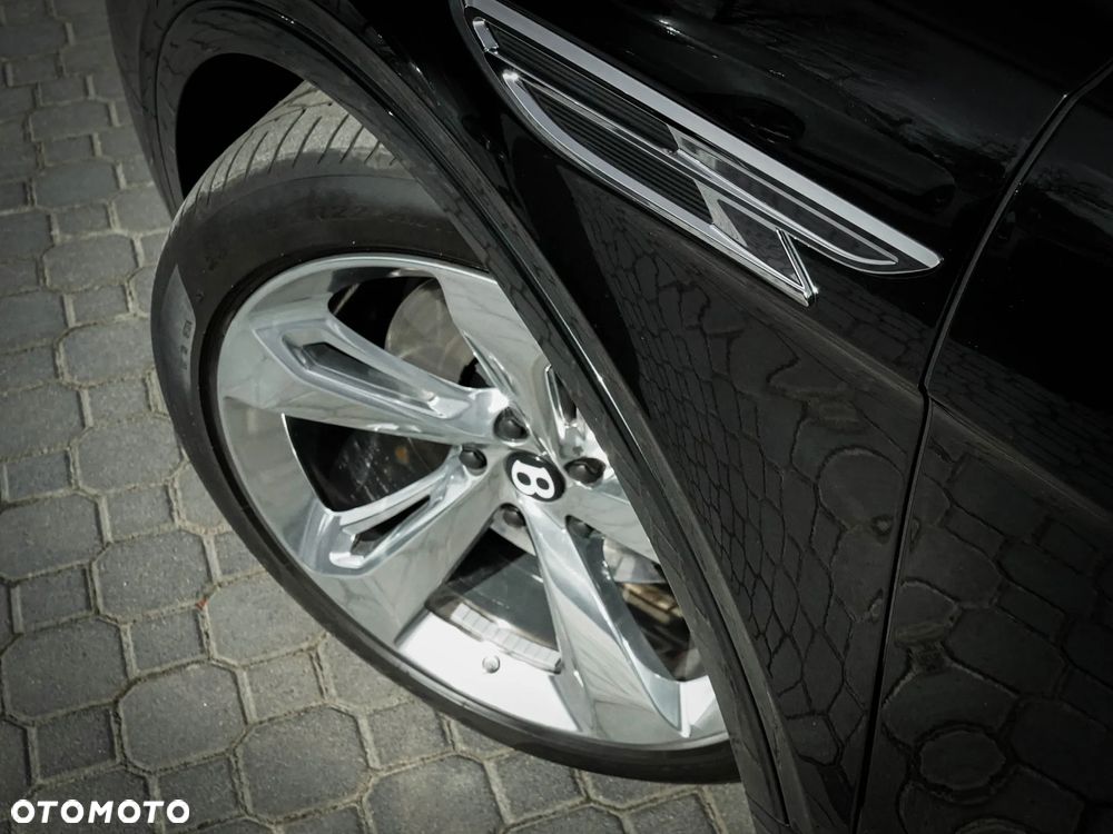 Bentley Bentayga - 5