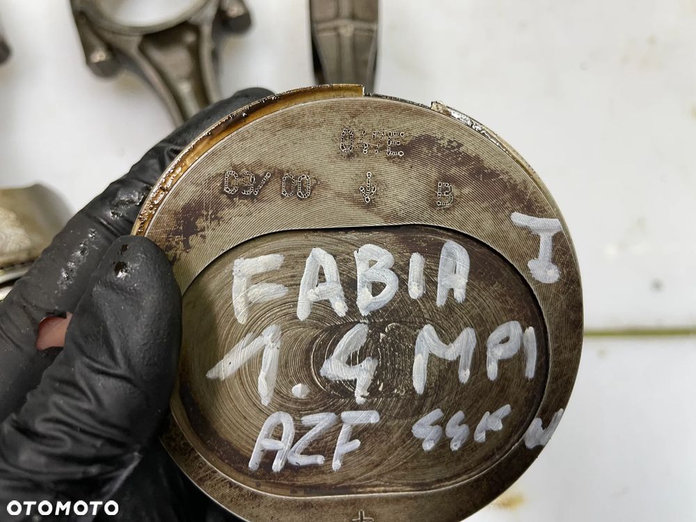 Tłok korbowód Skoda Fabia I 1.4 MPI AZF 44KW K411B 047F - 13