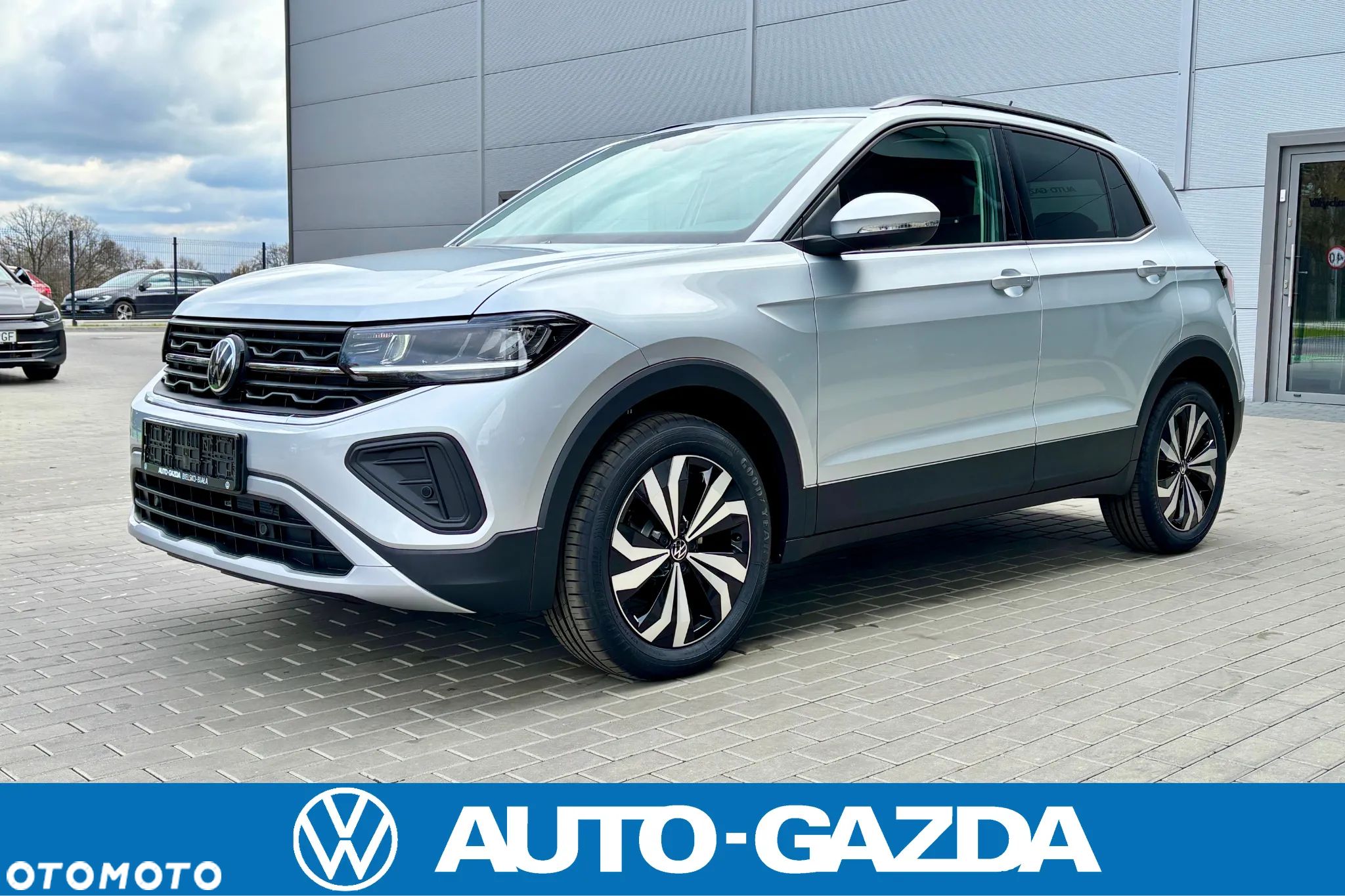 Volkswagen T-Cross 1.0 TSI Life Plus - 1