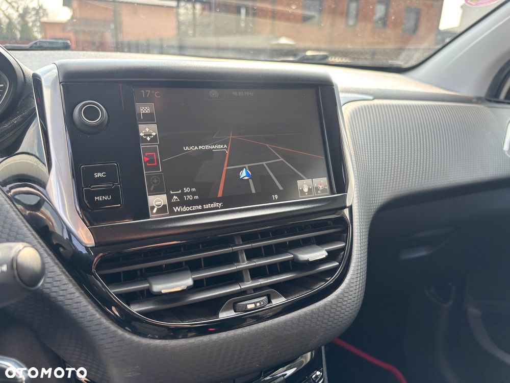 Peugeot 208 PureTech 110 Stop & Start Tech Edition - 18