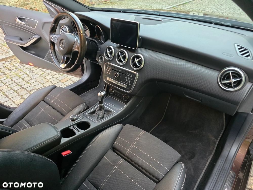 Mercedes-Benz Klasa A 180 BlueEfficiency Edition Style - 13