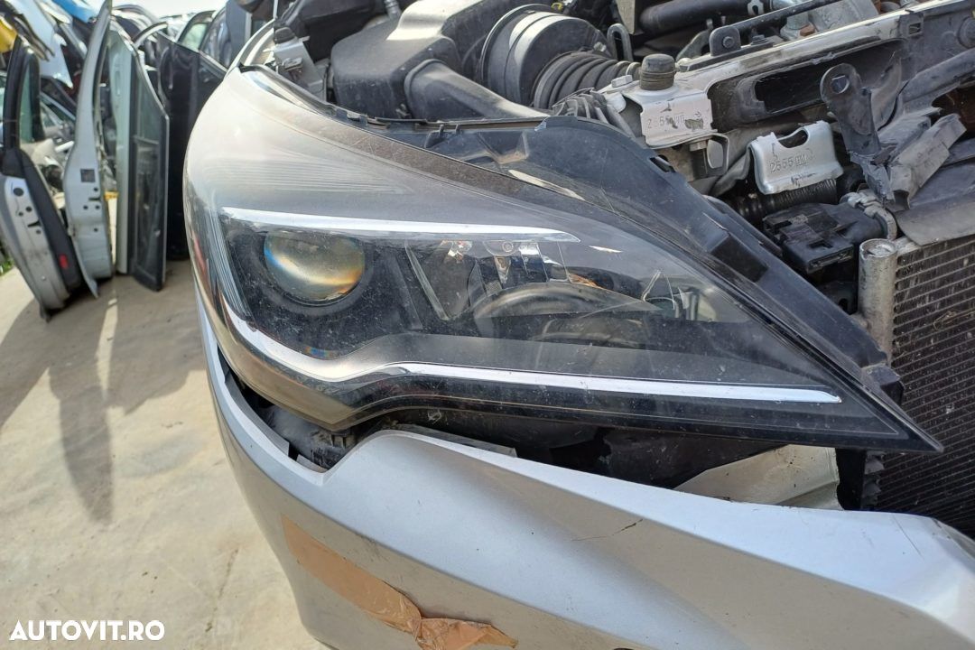 FAR DREAPTA CU LUPA OPEL ASTRA K 2017 Cod 662588537 - 1