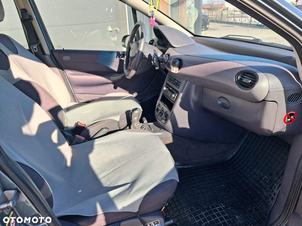 Mercedes-Benz Klasa A 170 CDI Avantgarde - 17