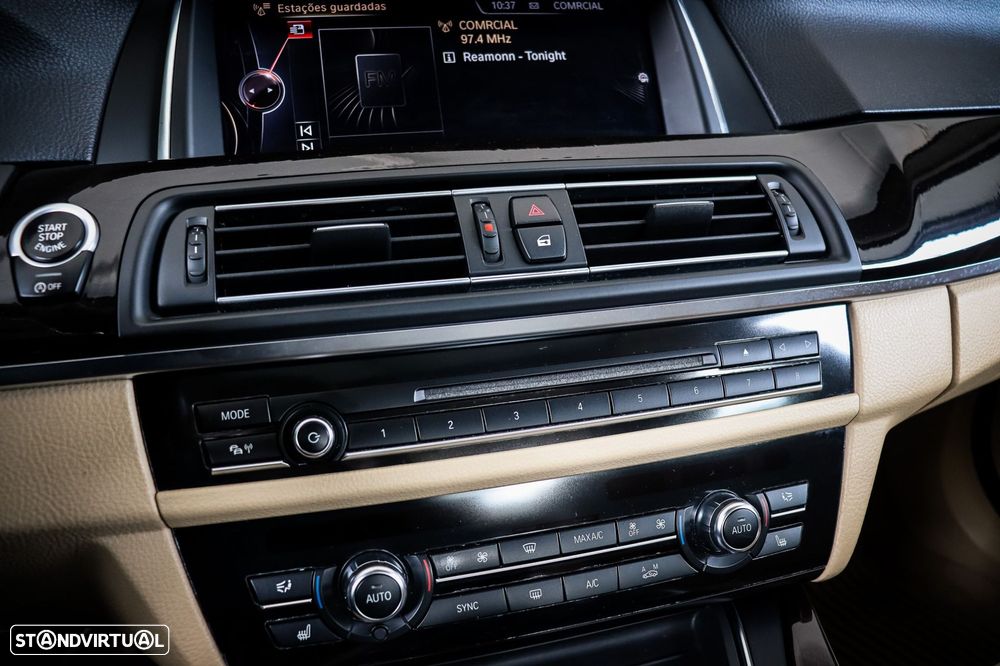 BMW 520 d Line Sport - 16