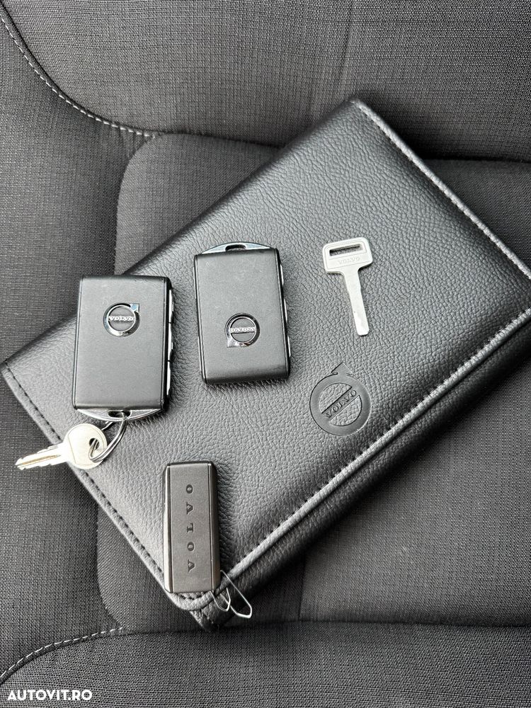 Volvo XC 60 D4 Geartronic Momentum - 16